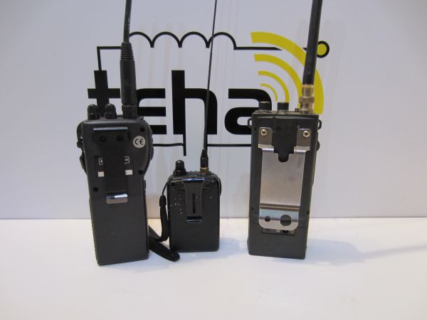 Konvolut Handfunkgeräte KW TH F7/ IC-02E/Alan DS 42 Bastler