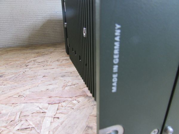 Rohde & Schwarz Sender / Empfänger XK 852 H 1 - Neuwertig