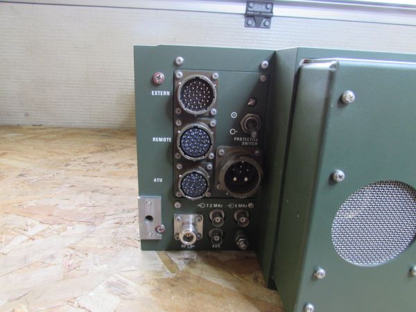 Rohde & Schwarz Sender / Empfänger XK 852 H 1 - Neuwertig