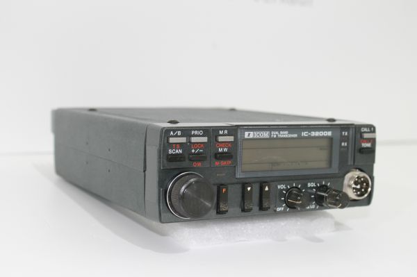 Icom IC-3200 E Bastlergerät