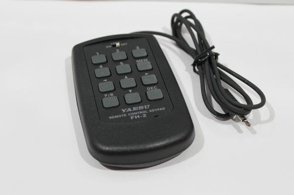 Yaesu FH-2 Fernsteuerungseinheit