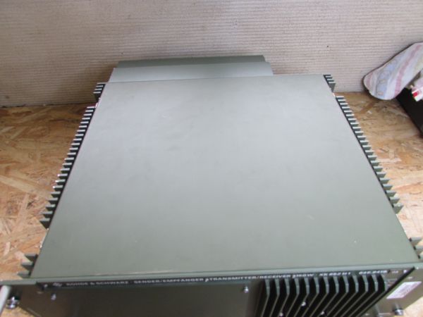 Rohde & Schwarz Sender / Empfänger XK 852 H 1 - Neuwertig